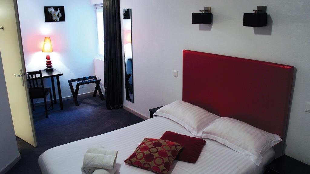 La Source Hotell Porcieu-Amblagnieu Eksteriør bilde
