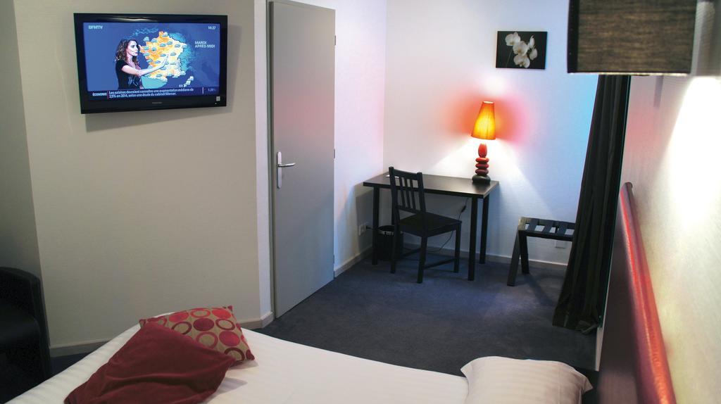 La Source Hotell Porcieu-Amblagnieu Eksteriør bilde